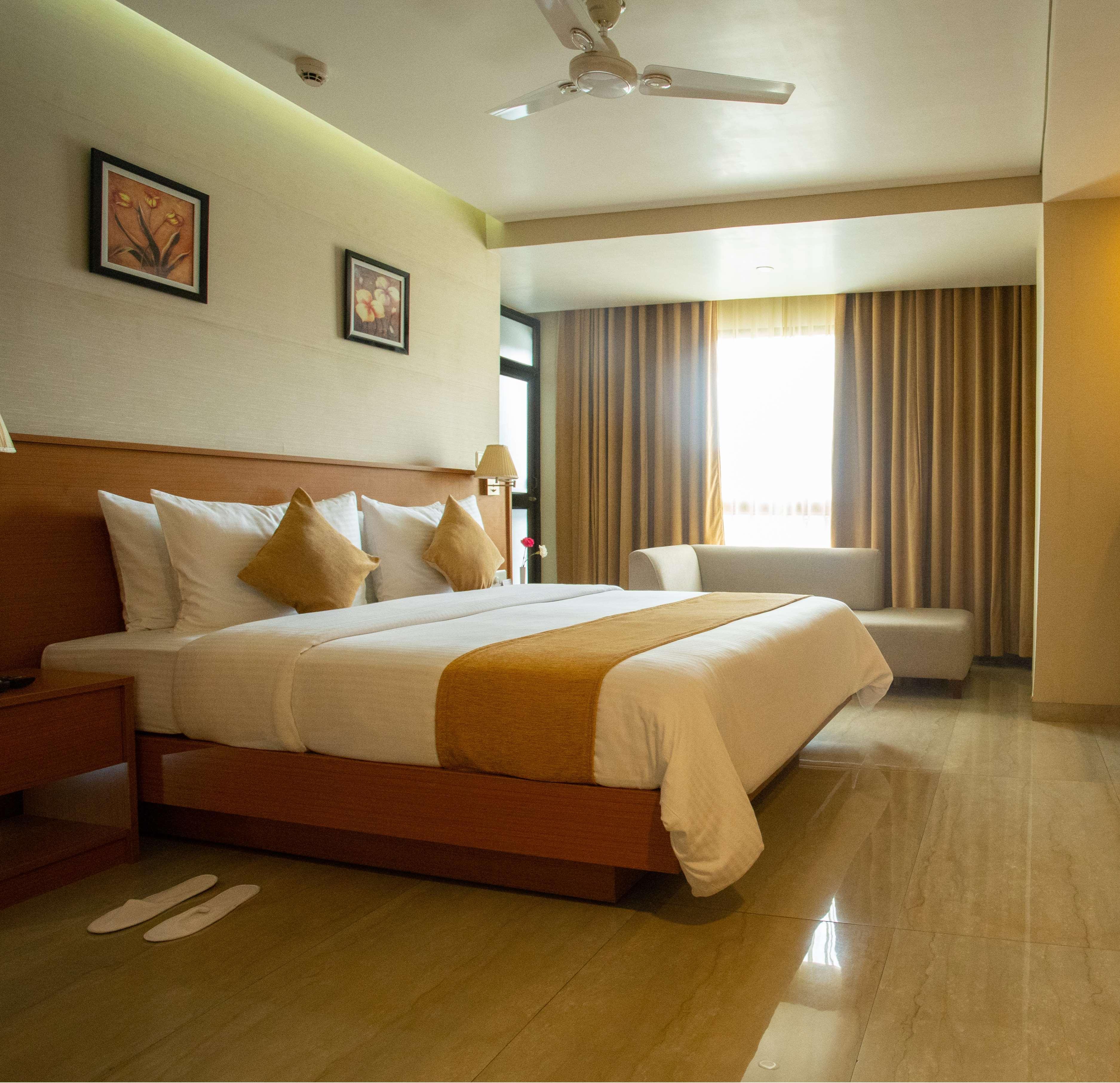 Classic Grande,A Member Of Radisson 因帕尔 外观 照片