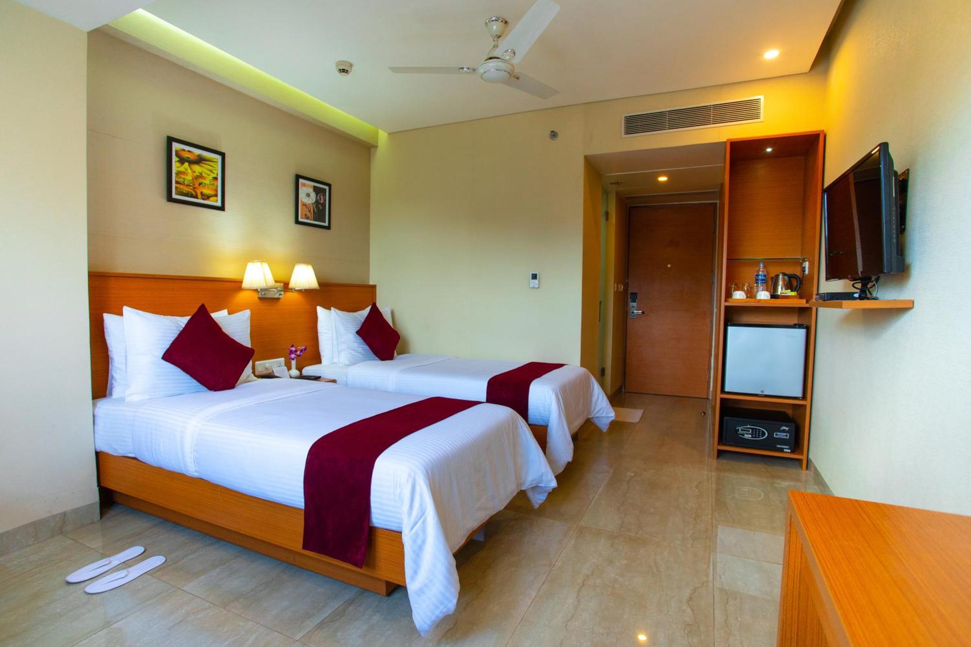 Classic Grande,A Member Of Radisson 因帕尔 外观 照片