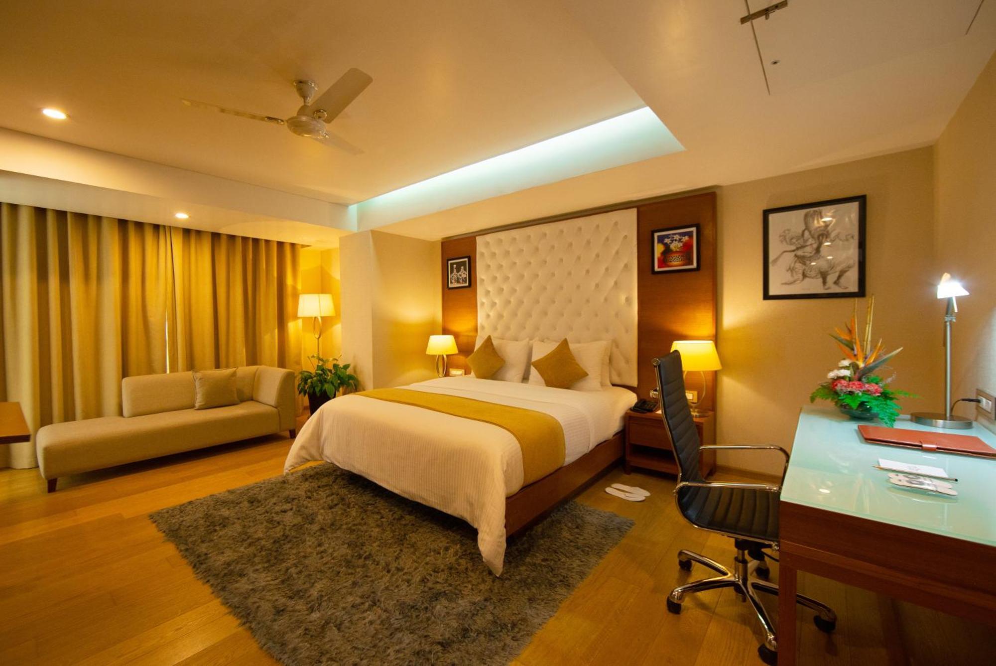 Classic Grande,A Member Of Radisson 因帕尔 外观 照片