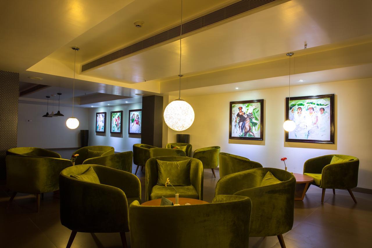 Classic Grande,A Member Of Radisson 因帕尔 外观 照片