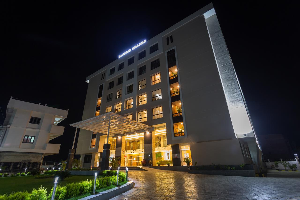 Classic Grande,A Member Of Radisson 因帕尔 外观 照片